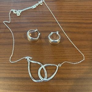 Necklace and free earrings